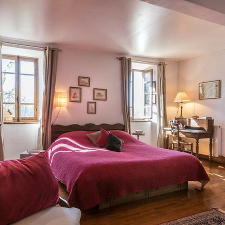 Haras Picard Du Sant Bed & Breakfast Lasserre  Exterior photo